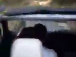 В Сочи туристы на внедорожнике свалились в пропасть из-за водителя «под кайфом»