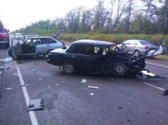  ДТП с четырьмя машинами и одним погибшим устроил мужчина на встречке в Динском районе 