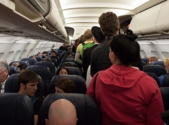 В Сочи 25-летний парень обматерил пассажиров на борту самолета 