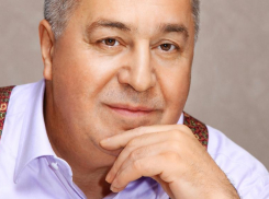 «Ведомости»: общий оборот группы «Сафмар» семьи Гуцериевых превысит 1 трлн рублей