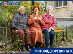 «Мы не фрики и нам не платят!»: бабушки из «Отряда Путина» о мобилизации, Украине и жалости к президенту
