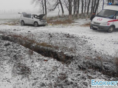 В Кавказском районе из-за опрокидывания автомобиля пострадали две женщины