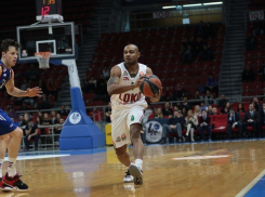 «Локомотив-Кубань» обыграл турецкий «Анадолу Эфес» в Топ-16 Евролиги