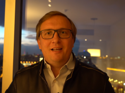 Скандальный судья из Сочи  Новиков задал три острых вопроса президенту Путину