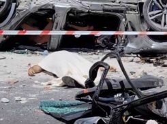 Трое погибших: что известно о падении авто с 3 этажа паркинга в Краснодаре