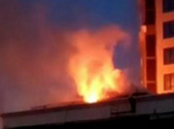 В Краснодаре произошел пожар на стройке