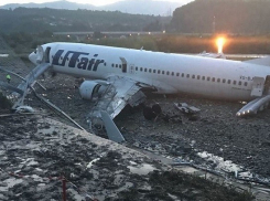 Завершено расследование о самолете, выкатившемся за ВПП в Сочи в 2018 году