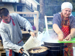 «Веселые шкварки» собрали более двух тысяч гостей
