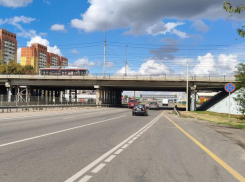 В Краснодаре объявили новые сроки ограничения движения по Фадеевскому путепроводу