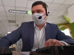 «Если вы будете пассажиром такси, вас никто не оштрафует», - мэр Краснодара ответил на вопросы горожан по горячей линии