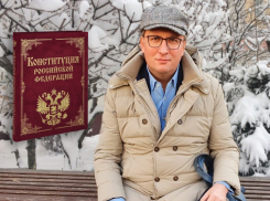  Кого Путин набрал менять Конституцию и чем это чревато, рассказал экс-федеральный судья Новиков 