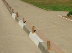 Смотри не наткнись: «Убийственные бордюры» Краснодара нарушают законодательство России