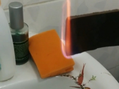 Тест-драйв: жители Сочи сожгли шоколад, чтобы проверить его натуральность