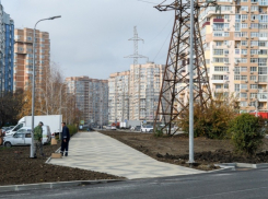 Реконструкция дороги по проспекту в Фестивальном районе идёт полным ходом