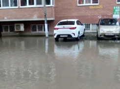 Ужасы нашего городка: Музыкальный район Краснодара после снегопада погрузился под воду