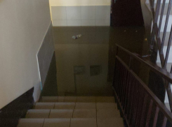 Появилось видео затопленной квартиры в переулке Гаражном в Краснодаре