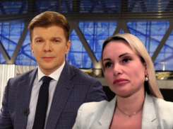 Получила зарплату и выбежала: руководство Первого канала назвало предательством поведение Овсянниковой 