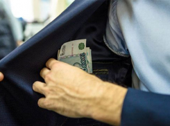 На Кубани попался на взятке начальник райотдела судебных приставов