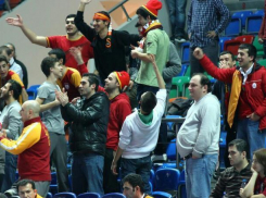 В Турции забросали мусором волейболисток краснодарского «Динамо»