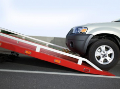 При помощи эвакуатора парень похищал автомобили в Краснодаре