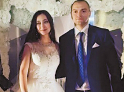 Откуда деньги? - оплативший свадьбу в Краснодаре экс-супруг Хахалевой имеет убыточный бизнес