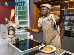 Краснодарцам домашние блины на Масленицу обойдутся в 215,5 рублей