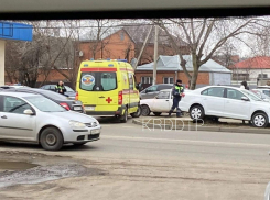 В Краснодаре 63-летний мужчина умер за рулем авто