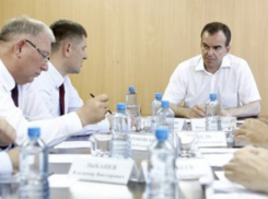 Губернатор Кубани пригрозил увольнением чиновникам, если дороги к морю не будут отремонтированы