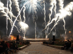 «Деньгами на ветер» назвали сочинцы предстоящий фестиваль фейерверков в городе