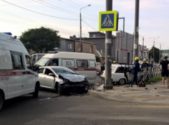 Помощь спасателей потребовалась пострадавшим в ДТП краснодарцам