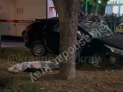 Три человека погибли в страшной аварии на Красной в Краснодаре