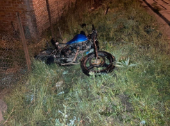 В Краснодарском крае насмерть разбился 18-летний мотоциклист 