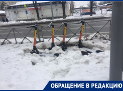 Коммунальные службы Краснодара преступно бездействуют: жительница города о снежных завалах