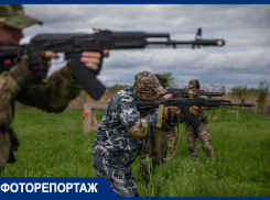 Взрывы, автоматы и дымовая завеса: в Краснодаре учат воевать