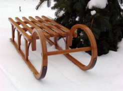 Краснодарец украл стиральную машину и повез к любимой на санках