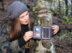 Ведущая «Первого канала» устроила фотоохоту за леопардами на Кубани