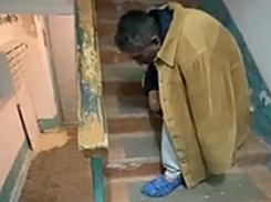 «Скорая» оставила у подъезда задыхающегося пациента на Кубани