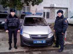 Сочинские сотрудники Росгвардии вытащили из горящего гаража мужчину 