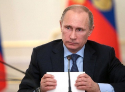  Путин поручил губернатору Кубани больше тратить на ремонт дорог 