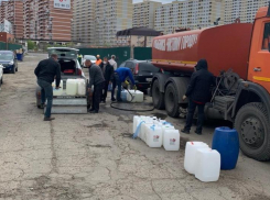 В мэрии Краснодара рассказали, кто заплатит за дезинфекцию подъездов