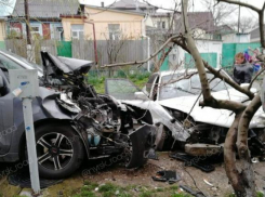 «Замес нехилый»: автоледи на «БМВ» устроила массовую аварию в Новороссийске