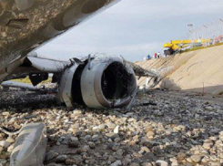 МАК назвал виновных в аварийной посадке самолета, выкатившегося за взлетную полосу в Сочи 