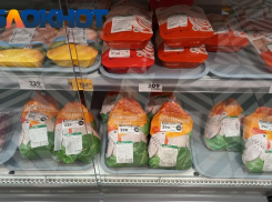 В Краснодаре цены на курицу приблизились к 300 рублям 