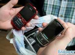 В Краснодаре воры-дилетанты украли только недорогие телефоны