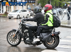 Мотоциклистам запретят ночные поездки по Кубанской Набережной в Краснодаре