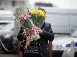 В Краснодаре 8 марта женщинам подарят 2000 подарков