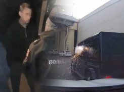 На стрелявшего на дороге в Сочи владельца «Гелендвагена» завели уголовное дело