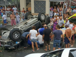 В Сочи иномарка придавила человека