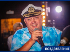 Основатель сети «Блокнот» Олег Пахолков отмечает день рождения 