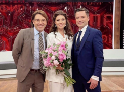 Это все Малахов: Анастасия Макеева попала в больницу из-за травли в интернете